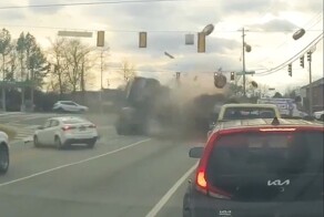 Перепутала педали