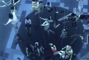 Занятие по фридайвингу в Китае