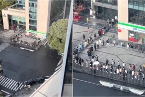 Как азиатские офисы справляются с длинными очередями к лифтам