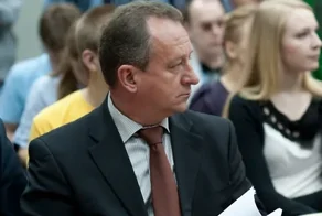 Самарский чиновник провёл опрос о переходе в мессенджер Max и получил почти полмиллиона негативных реакций