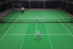 Китайцы научили робота играть в теннис