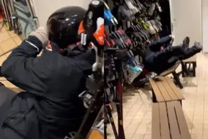 Алкоголь и лыжная раздевалка: мужчина не удержался на ногах