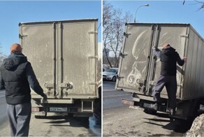 Мужчина нарисовал «Чужого» на грязной машине