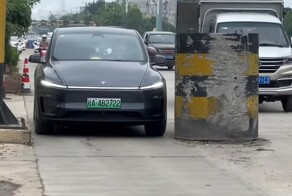 9 из 10 машин получают повреждения, когда пытаются тут проехать