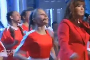 На «Первом канале» спели песню о том, как хорошо жить без интернета