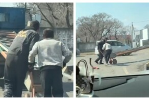 Необычный способ перевезти крупногабаритный груз