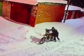 Упорный похититель мотоцикла