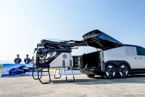 Китай создал первый в мире серийный летающий автомобиль