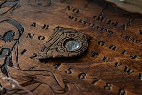 Убийство по указке спиритической доски