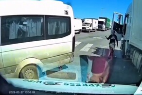 На ровном месте...