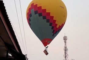 Воздушный шар с туристами  задел линии электропередачи