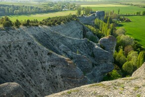 Гора Арман-Кая. Она же - гора Крокодил⁠