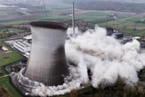 Министр экономики ФРГ официально назвала отказ от АЭС фатальной ошибкой