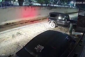 Внук забыл поставить авто на ручник и насмерть задавил бабушку