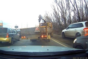 ДТП на обочине с мгновенной кармой⁠