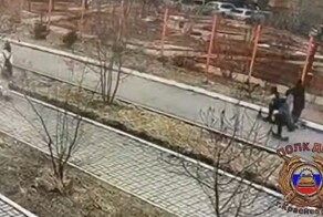 Все дети как дети, а этот на электросамокате