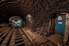 Тоннели около станции Аэропорт (30 фото)