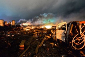 Взрыв в Техасе (5 фото + 4 видео)