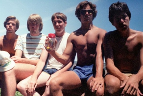 Фото друзей сквозь годы (7 фото)