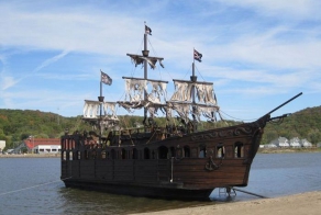 Продается пиратский корабль (3 фото + 1 видео)