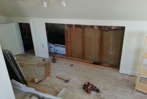 Сюрприз в стене (9 фото)