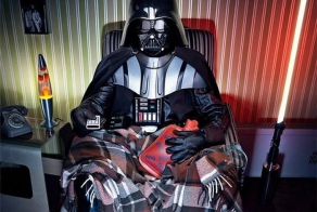 Дарта Вейдера не регистрируют в социальной сети (7 фото)