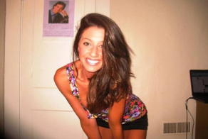 Девушки в сексуальных позах (37 фото)