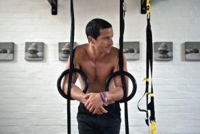 6 самых безумных подвигов Беара Гриллса (8 фото+текст)