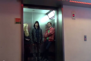 Розыгрыш в лифте на тему Звездных войн (видео)