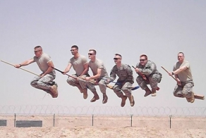 Развлечение американских военных в стиле Гарри Поттера (3 фото)