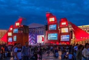 Праздник всех выпускников - Алые паруса (46 фото)