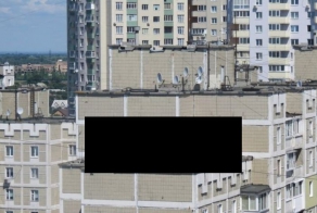 Киевляне делают пристройки к многоэтажкам (1 фото + текст)