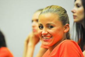 Мисс Минск 2013 оказалась топлес-диджеем (27 фото)