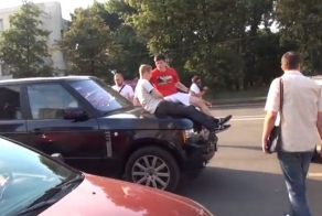 Шустрый чиновник (видео)