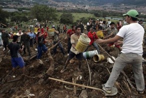 Оползень в Колумбии (10 фото)