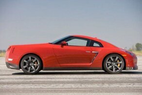 Известные автомобили задом-наперед (19 фото)