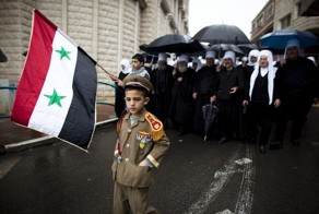 Демонстрация в Маджал Шамс (7 фото)