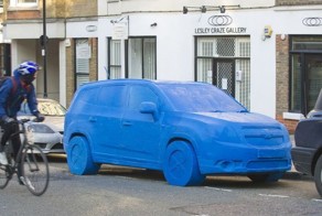 Самая большая пластилиновая авто-скульптура (8 фото)