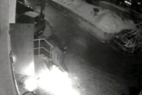 Москвич сжег бомжа в подъезде своего дома (3 фото + видео)