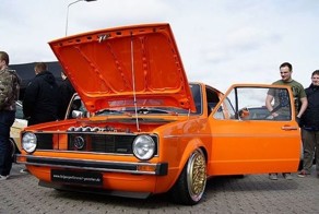 Заводной апельсинчик VW Golf MK I (5 фото)