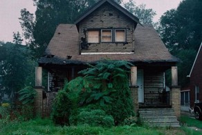 Дома умирающего Детройта (98 фото)