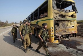 А у нас война... (3 фото)