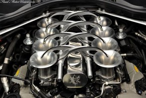 Крутой стайлинг подкапотного пространства (12 фото)