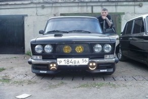 Пацанский тюнинг шестерки-ВАЗ 2106 (3 фото)