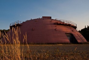 Заброшенная атомная станция (15 фото)