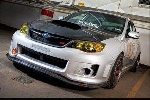 Subaru Impreza STI от тюнинг-ателье TrackWERKS (4 фото)