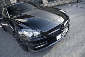 Mercedes SLK втройне затюнили AMG, Brabus и Project Kahn (4 фото)