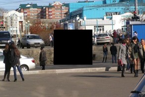 Суровая женская парковка (3 фото)