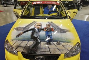 Канареечная Калина с необычной аэрографией (5 фото+видео)