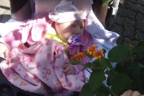 Несчастный больной ребенок (24 фото)